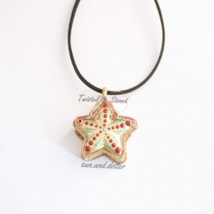 Wired Dot Art Pendant - Gold Star